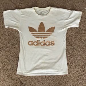 Adidas T-Shirt